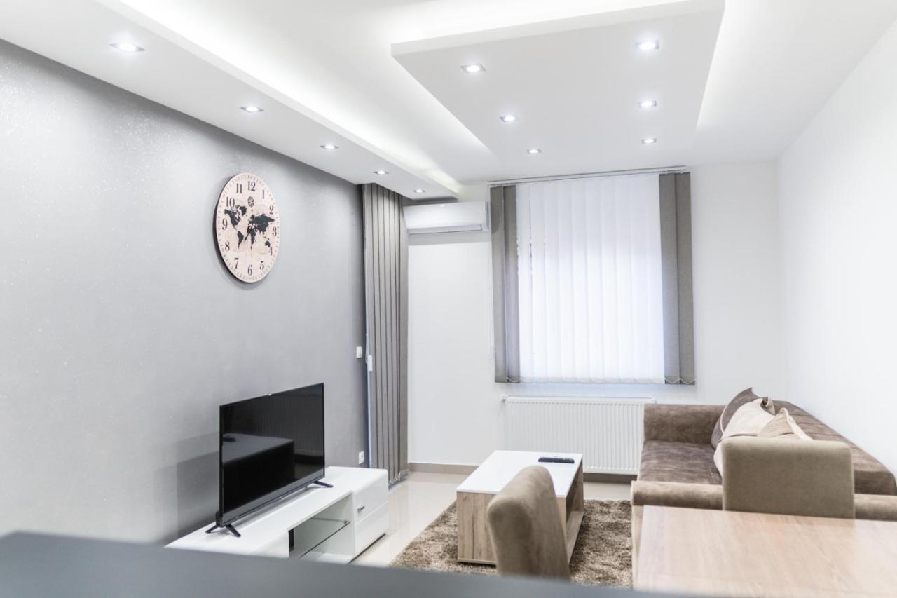 Bella Apartmani Jagodina Esterno foto