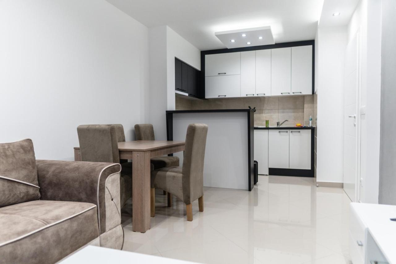 Bella Apartmani Jagodina Esterno foto